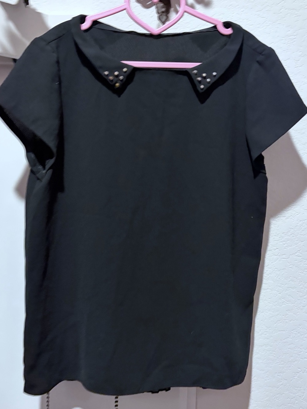 Vintage Black Babydoll blouse w/ gold studs & sheet pleated back panel- Large